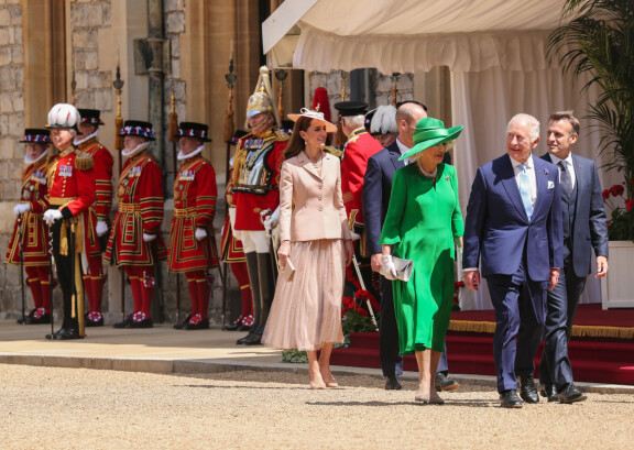 William ja Catherine edustavat usein kuningasparin rinnalla.