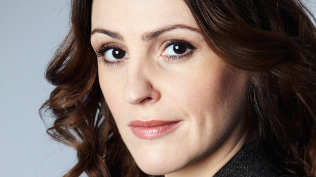 Suranne Jones nousi supersuosioon – näissä sarjoissa hän ihastuttaa