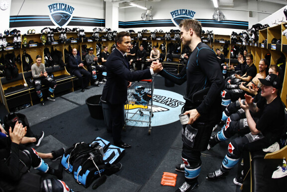 Sami Kapanen valmentaa Lahden Pelicansia.
