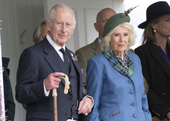 Vielä toissaviikolla kuningatar Camilla jaksoi edustaa kuninkaan vierellä Skotlannissa.