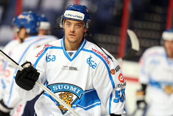 Iin ihmemies oli tuttu näky myös Leijonissa.