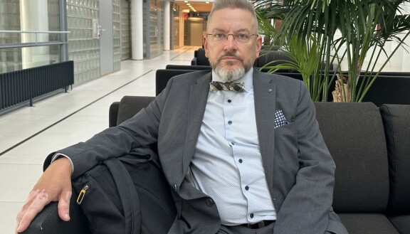 Anneli Auerin juristi Markku Fredman ei ollut halukas antamaan kommentteja ennen istunnon alkua.