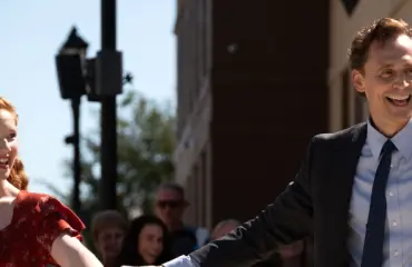 Elokuva-arvio: Marvel-tähti Tom Hiddleston ei pelasta onttoa draamaa