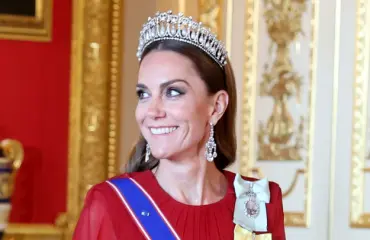 Vau! Trump vieraili Windsorin linnassa - Katse kiinnittyy prinsessa Catherineen