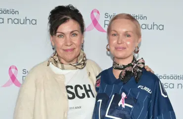 Video: Tässä on Anna Hanskin Nenna-tytär – sairastui vuosi sitten aggressiiviseen syöpään
