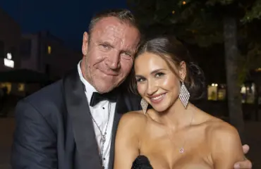 Jösses! Renny ja Johanna Harlinilta yllätys punaisella matolla