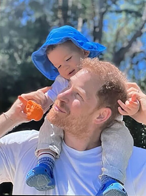 Harryn Archie-poika täytti syyskuussa 6 vuotta. Briteissä koulu aloitetaan jo 5-vuotiaana.