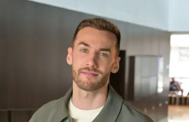 Aivovamman saanut Janne Saarinen: "Pimeässä on kävelty"