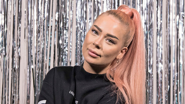 Jenna Mäkikyrön rehellinen raskauspaljastus: 'En ole nauttinu' Jenna Mäkikyrö