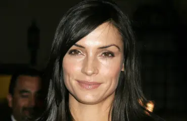 Nyt on miniä! Tältä Bond-tyttö Famke Janssen, 60, näyttää nykyään
