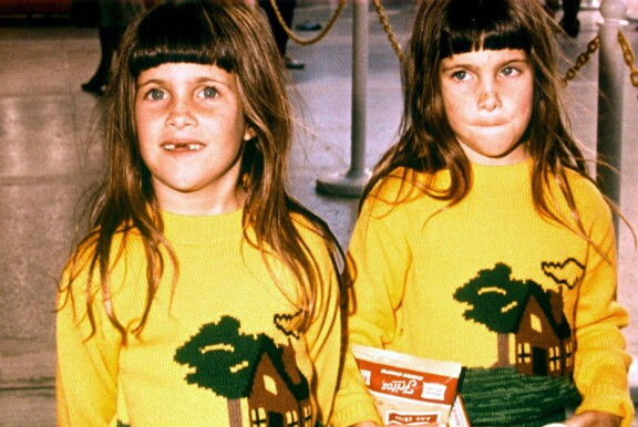 Kaksoset kuvauksissa vuonna 1979.