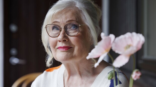 Leskeksi jäänyt Maija-Liisa Peuhu surutyöstä: Yksi toive