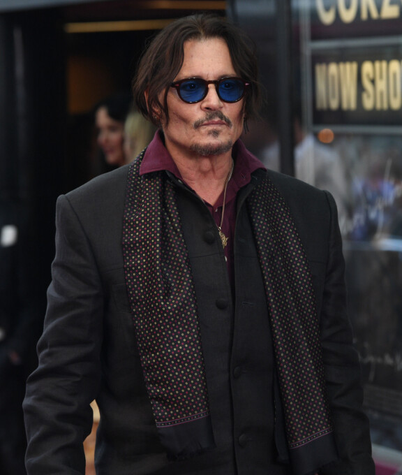 Johnny on nauttinut hiljaiselosta Ison-Britannian maaseudulla.