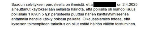 Helena Koivu aiheutti häiriötä, kun hänen kotinsa pihapiirissä olevat naamiomiehet estivät hänen kulkunsa kotiin.
