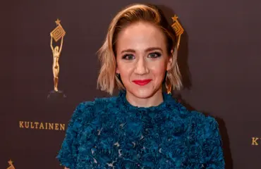 Harvinainen kuva! Näin iso on Anniina Valtosen lapsi