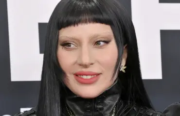 Lady Gaga jakoi suomalaisartistin videon