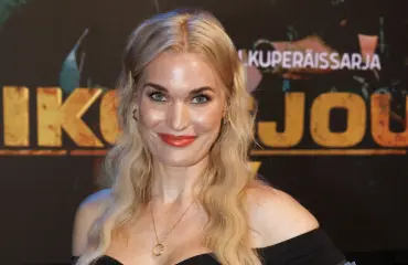 Iida Ketola julkaisi sensuellin pikkuhousukuvan