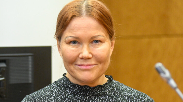 Sanna Kiiski taas oikeuteen – draamaa heti alussa Sanna Kiiski Helsingin hovioikeudessa 6.10.2025