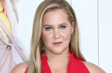 Amy Schumer kärsi painonpudotuksen tähden: "Ozempic-lääke teki minusta vuodepotilaan"