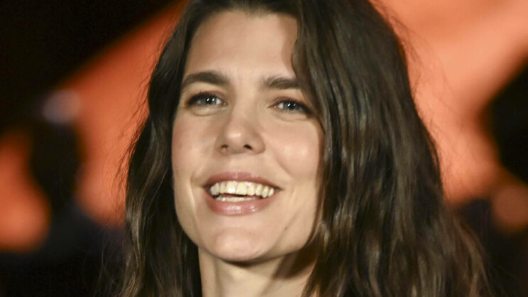 Charlotte Casiraghi säväytti muotinäytöksessä – tältä Grace Kellyn lapsenlapsi näyttää nyt