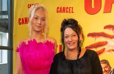 Mandimai Sundberg palkkasi äitinsä ja löysi tilanteesta yllättävän hyödyn: "Ihan kuin Angelina Jolie"