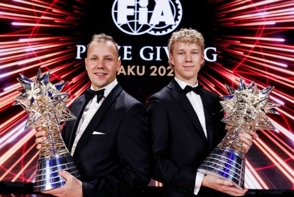 Kivenkova ralliduo. Jonne Halttunen ja Kalle Rovanperä voittivat yhdessä kaksi MM-titteliä.