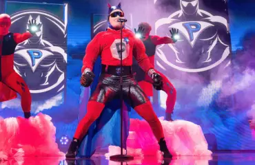 Villit huhut vellovat - onko hän Masked Singerin Pierumies?
