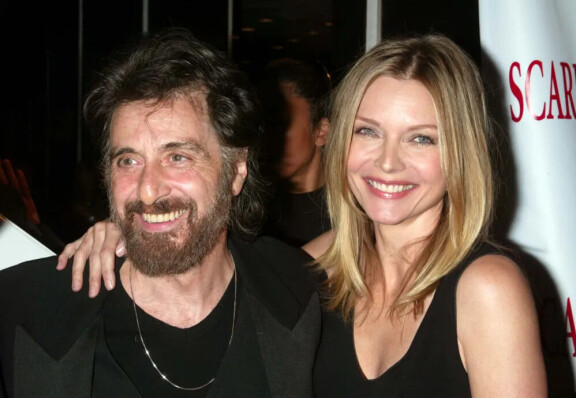 Al Pacino ja Michelle Pfeiffer Scarfacen 20-vuotisjuhlanäytöksessä vuonna 2003.