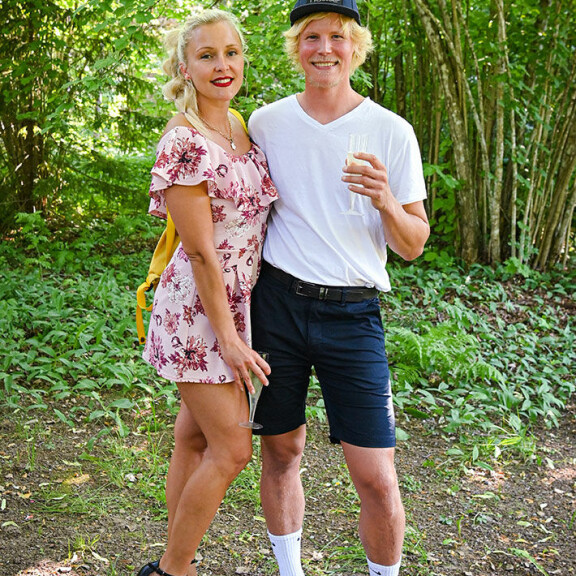Anu Puumalainen ja Helmeri Pirinen pääsivät verestämään vuoden 2019 BB-muistoja 30 tunnin ajan uudessa BB-talossa. A