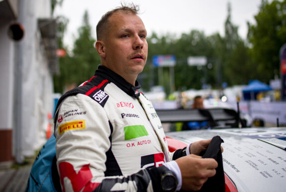 Jonne Halttunen oletti, että rallihommat Kalle Rovanperän kanssa olisivat jatkuneet.