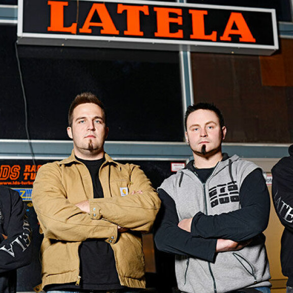 Kuvassa LauriValkama, Riku Hietikko, Lauri Huttunen ja Juha 'Härski' Martikainen. Kuva on vuodelta 2013. L