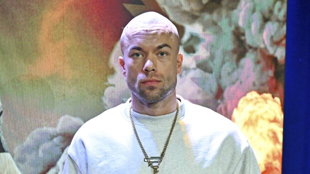 Matias Petäistö yllätti kahden kohukaunottaren seurassa – kuva