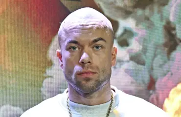 Matias Petäistö yllätti kahden kohukaunottaren seurassa – kuva