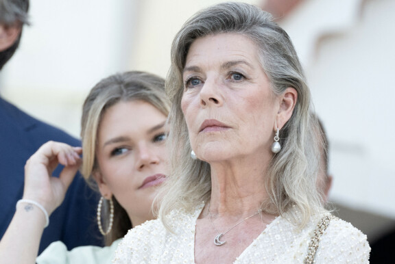 Grace Kellyn kauneutta ihailtiin ympäri maailman. Carolinen mukaan äitinä tämä kuitenkin oli lähinnä keskinkertainen.