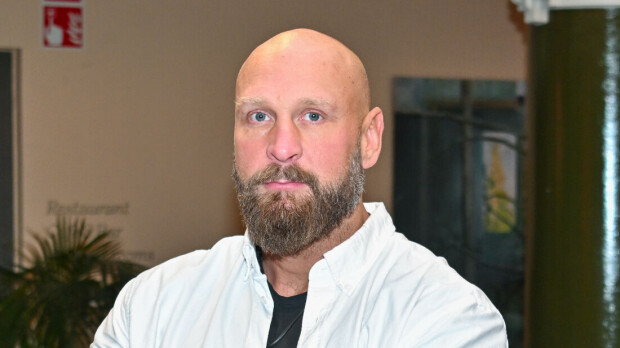 Robert Helenius avautuu suhteestaan Viivi Pumpaseen – harvinainen paljastus