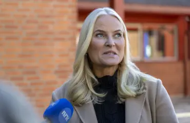 Kirjapaljastus: Kruununprinsessa Mette-Marit raivostui