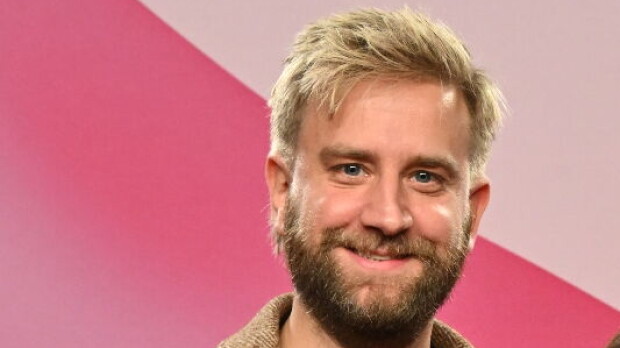 Joel Harkimo saapui TTK-lähetykseen julkkiskaunottaren kanssa - kuva!