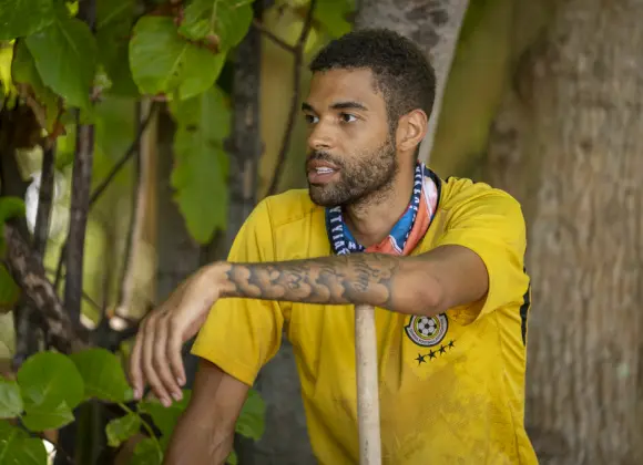 Jeffrey Lawman koki elämänsä noloimmat hetket – avautuu suoliepisodista