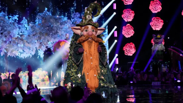 Masked Singer -hahmon takaa paljastui 100-vuotias osallistuja – olisitko tunnistanut?