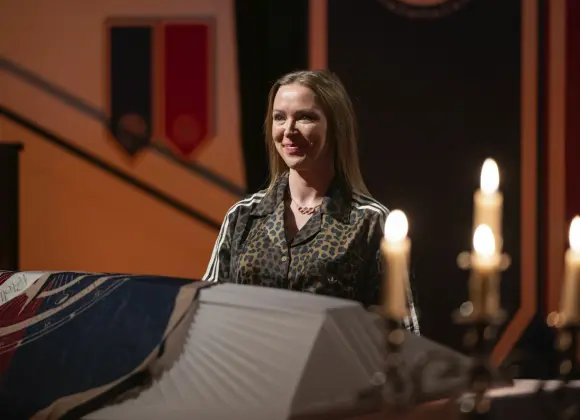 Petolliset: Annimari Korte kääntää takkia: "On aloitettava likainen peli"