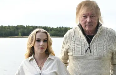 Fuengirola.fi: Danny avoimena Helmi Loukasmäestä