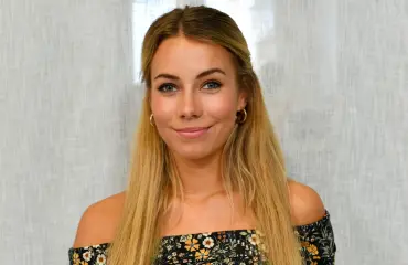 Kerttu Rissanen antautui komistuksen kanssa halaukseen – kuva!