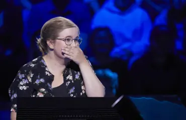 Filosofian maisteri menettää rahat kilauttamalla isälleen