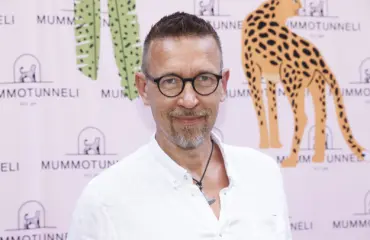 Ex-kansanedustajaa törkeästi pahoinpidellyt mies joutuu vankilaan