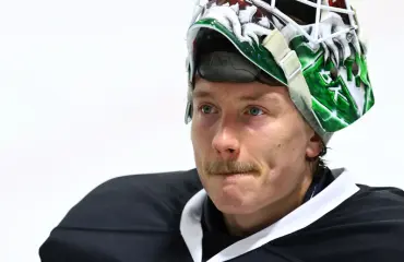 Leijonien tähtivahti yllätti Seiskan reportterin – rajua kuittailua Ruotsiin!