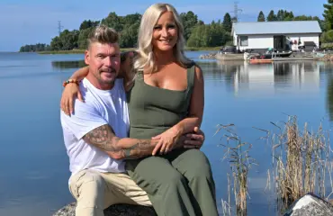 Aki Manniselta raju avautuminen: "Kuljin veitsi taskussa"