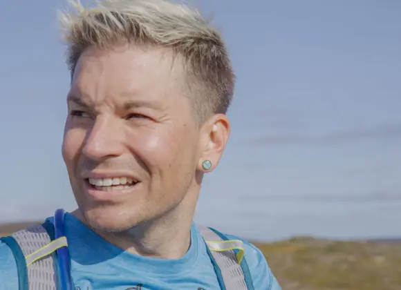 Antti Tuisku myöntää: Välttelee alkoholisoitumista hiihdon avulla