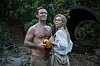 Jude Law ja Vanessa Kirby elokuvassa Eden.