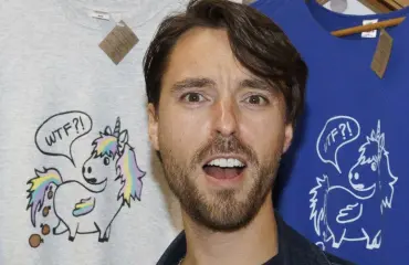 Tässä on Leo Stillmanin uusi rakas – harvinainen yhteiskuva!