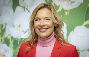 Piia Pasanen tyrmäävänä juontokeikalla: "Oo mikä nainen"